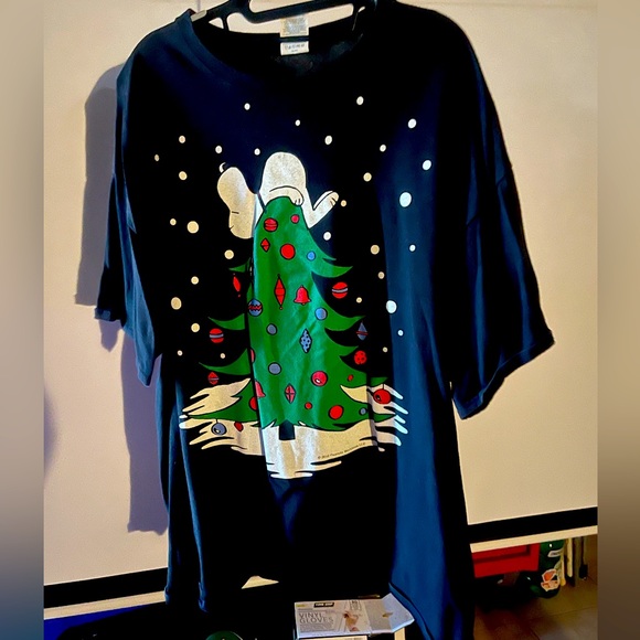 Exotic T-shirts - Picture 3 of 3